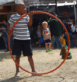 boy with hula hoop